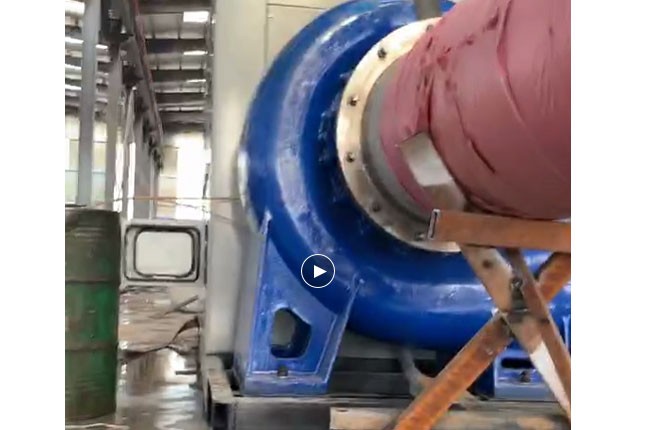 欧宝（中国）泵业流量5100立方大型柴油机混流泵机组测试中